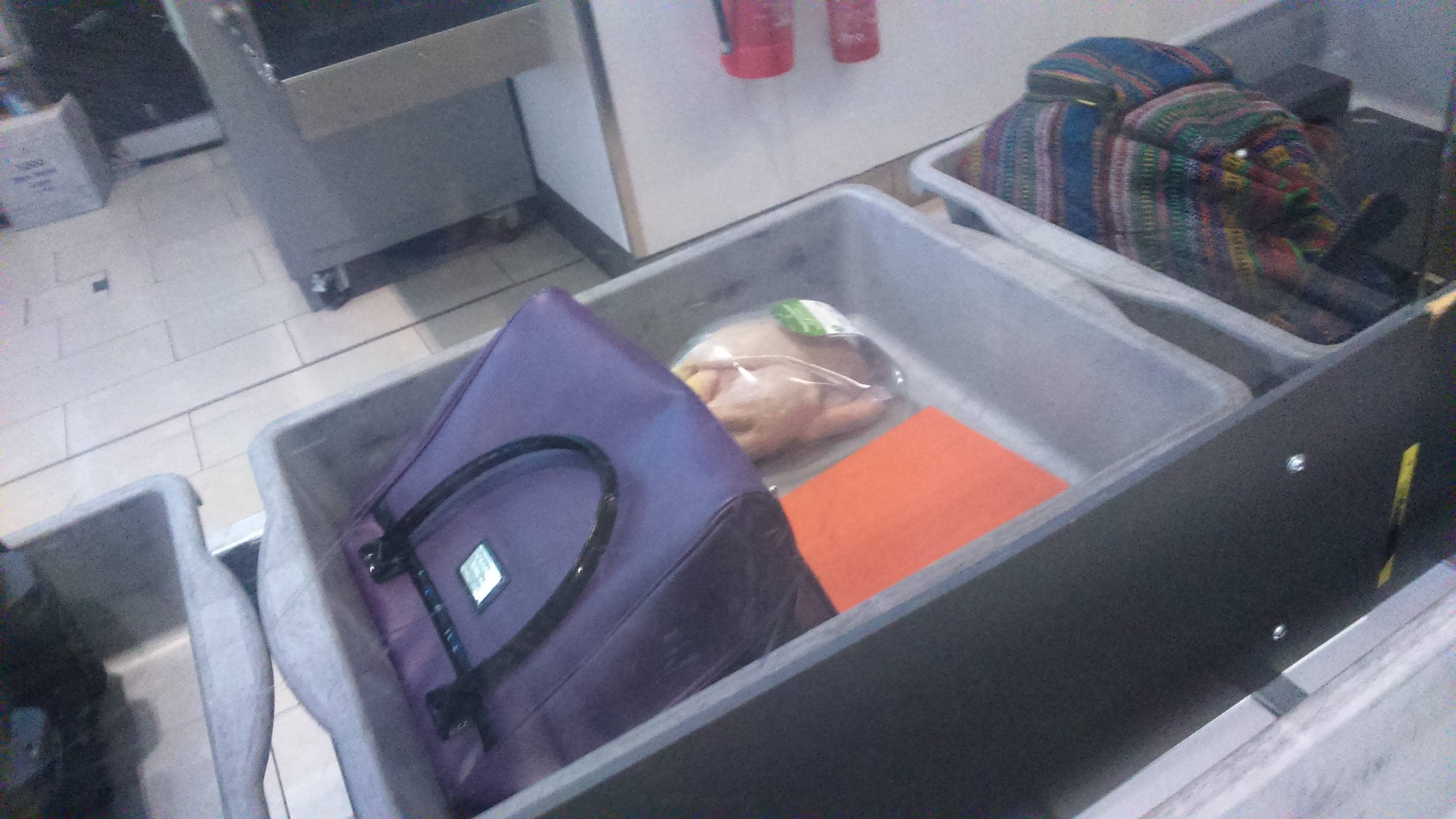 13. Kurczak na odprawie celnej!