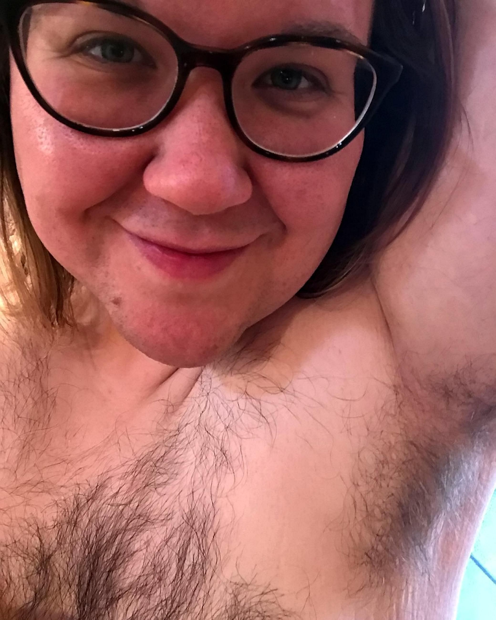 Odzyskana pewność siebie sprawiła, że Leah znalazła partnera, któremu się podoba i nie musi się przed nim wstydzić.
