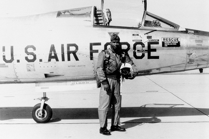 Pierwszy afroamerykański astronauta Robert Lawrence w dniu 30 czerwca 1967 r.