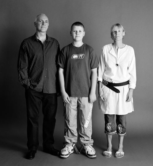 2004 Coraz mniej dziecka, coraz więcej nastolatka.