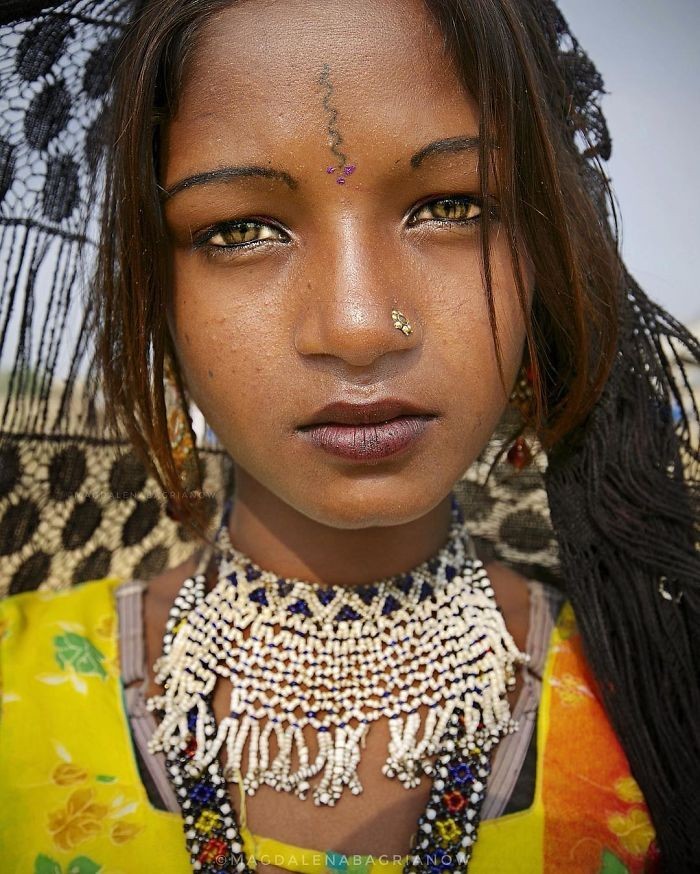 7. Maya, cyganka z kasty Bhopa