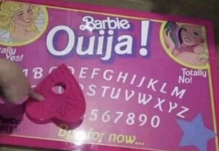 Jak wywołać ducha Barbie