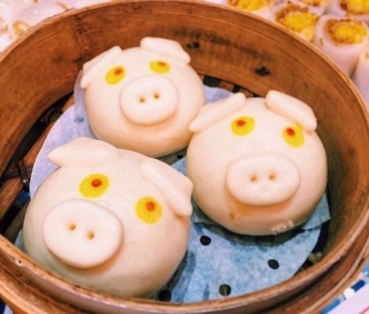 17. "Zjadłam pierożki dim sum w kształcie świńskich ryjków