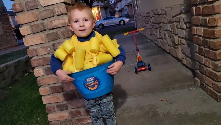 "Mój syn chciał przebrać się za kubek mac n cheese na Halloween."