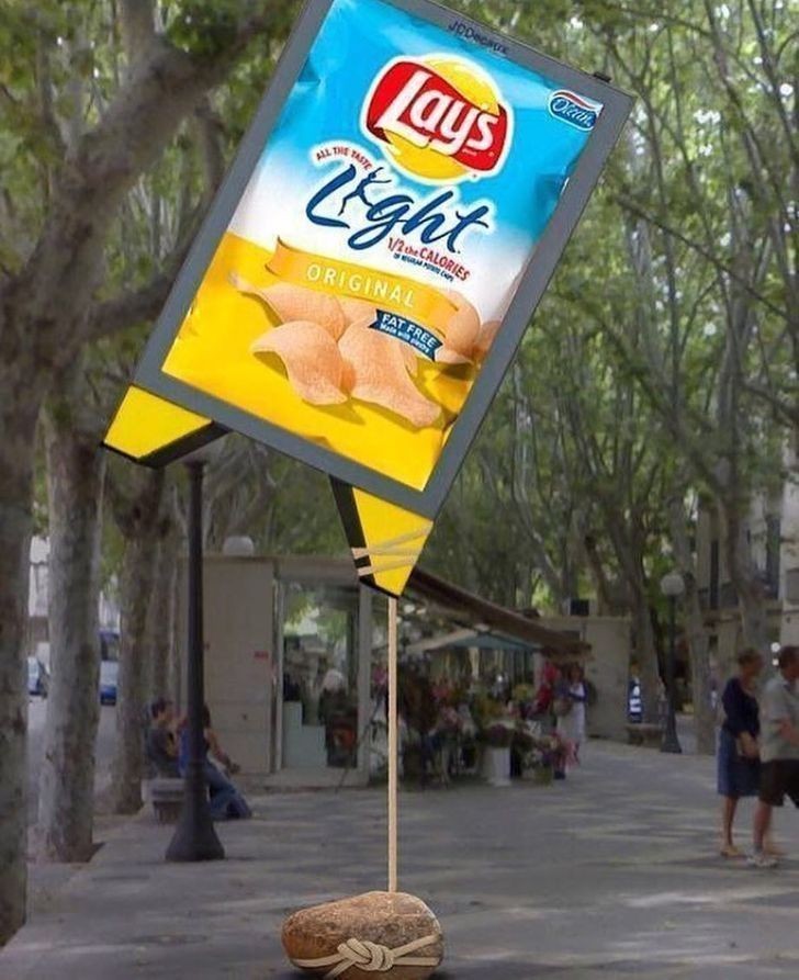 "Lay's Light"