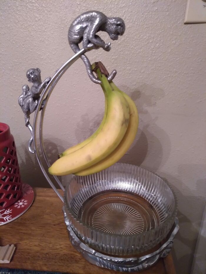 "Stojak na banany"