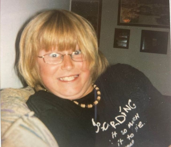 "Mój przyjaciel wysłał mi zdjęcie siebie w wieku 10 lat. W pierwszej chwili myślałam, że to jego matka."