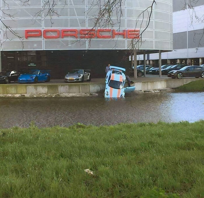 Ktoś w Porsche dzisiaj straci pracę