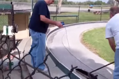 A niby to tylko zwykła zabawka! Model samochodu, który jeździ z prędkością 330 km/h!