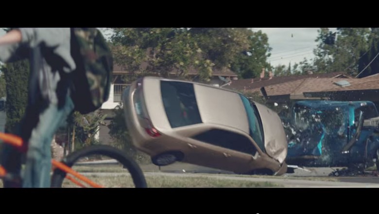 Brutalny spot przestrzegający przed używaniem tel w czasie jazdy! Zobacz koniecznie!