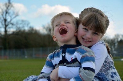 Był gotowy oddać życie, żeby ratować  siostrę bliźniaczkę! Nie uwierzysz o co ten chłopiec zapytał lekarza! 