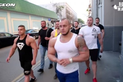 Cwaniaki szybko wymiękali! Koksy robią porządek z parkującymi na zakazie!