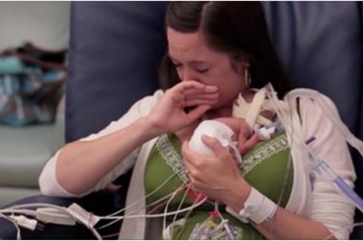 Maluszek urodził się 3 miesiące przed czasem! Tata nagrywa pierwszy rok jego życia i rezultat chwyta za serce! 