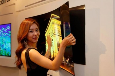 Możesz zrobić z niego tapetę! LG prezentuje giętki telewizor OLED o grubości 0.97mm!