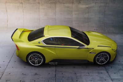 Piękne kształty i wielka moc! Tak prezentuje swoje wdzięki nowa bestia ze stajni BMW!