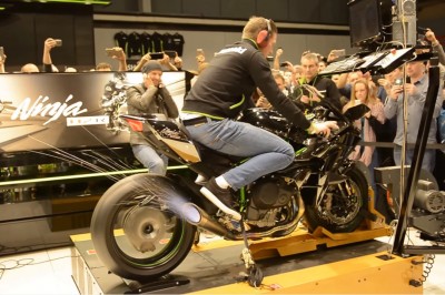   Poezja dla uszu! Tak kozacko brzmi trzystu konne Kawasaki H2R!