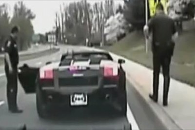 Ruszyli w pościg za czarnym Lamborghini. Zobacz kogo zatrzymali!