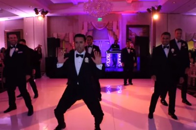 Taniec pana młodego zelektryzował wszystkich na weselu. Panna młoda zaniemówiła!