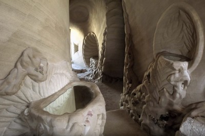 Ten człowiek odciął się od świata na 25 lat! Nie uwierzysz co przez ten czas stworzył! 