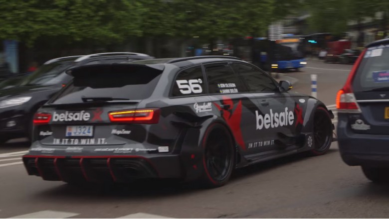 Zmodyfikowana Audi RS6 DTM w akcji! Tak się jeździ 1000 - konną taksówką!