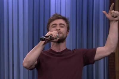 Zobacz jak Harry Potter rapuje kawałki Eminema. Jest magia.