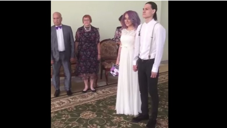 Zrobiła błąd zapraszając byłego chłopaka na swój ślub! Miny gości mówią wszystko!