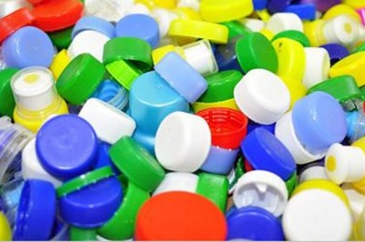 Zbiera się je na rzecz chorych. Jednak mało kto wie, co dzieje się z przekazanymi nakrętkami?