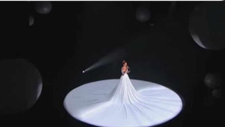 To miał być zwykły występ Jennifer Lopez! Ale zobacz, co działo się z jej suknią po minucie występu!