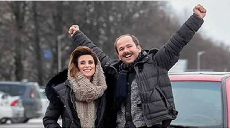 Sławomir i Kajra zostali przyłapani przez paparazzi! Będziecie zdziwieni jakim autem jeździ!