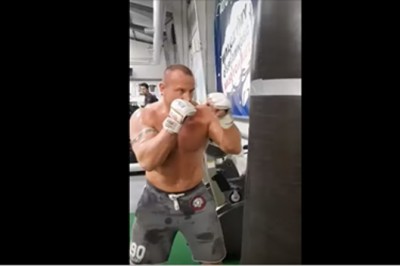 Pudzian nokautuje już w 10 sekundzie! Jest coraz szybszy skubaniec :D