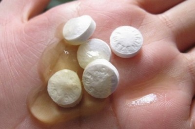 Ma 64 lata i zazdroszczą jej twarzy pozbawionej zmarszczek! W końcu zdradziła swój sekret!