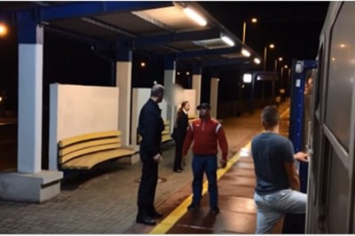 „Jeszcze raz ją obrazisz i Ci rozpi**dolę mordę!” Agresywny pasażer vs konduktorka z PKP!