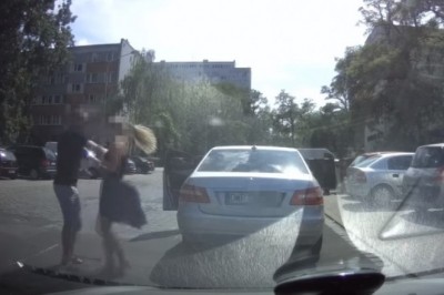 Mało w zęby nie wyłapała! Kiedy Sebix trafi na żonę innego Sebixa na drodze!