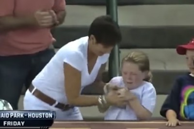 Wyrwała dziewczynce piłkę podczas meczu! To już jest chyba szczyt chamstwa! 