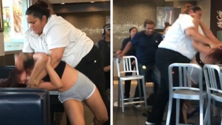 Klientka McDonald’s w ataku furii atakuje pracownicę! Uderzona kobieta nie pozostaje jej dłużna!