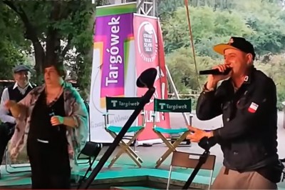 Teściowa Śpiewa vs Wujek Samo Zło! Takiej bitwy freestylowej jeszcze nie było :D