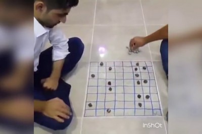 Ziomek rozwalił system swoją strategią gry w „warcaby”! Typ do końca myślał, że to wygra!