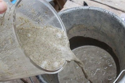 Pomalowała ściany bardzo nietypową farbą! Po kilku dniach efekty przerosły wszelkie oczekiwania!