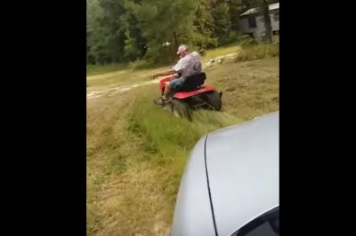 Ziomek wpadł na mocny plan wystraszenia swojego ojca. Wyskoczył jak z katapulty 