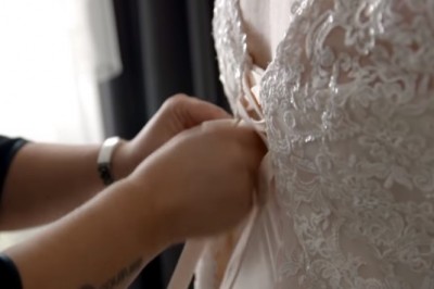 Panna Młoda z nadwagą chciała przymierzyć suknie w salonie. Pracownice najzwyczajniej ją poniżyły 