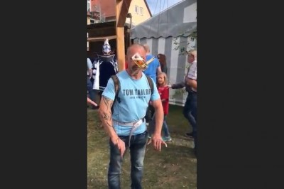 Takiego festynowego sposobu na picie piwa to jeszcze nie było :D