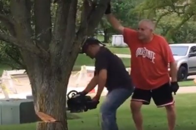 Chciał zostać bohaterem w swoim domu. Skasował auto i zniszczył dom