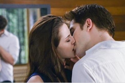 8 rzeczy, których możesz dowiedzieć się o drugiej osobie po pierwszym pocałunku. To dużo zdradza