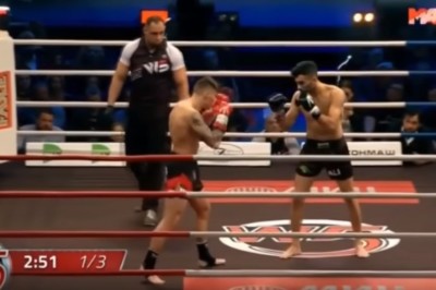 17 letni kickboxer dosłownie miażdży profesjonalnego zawodnika MMA