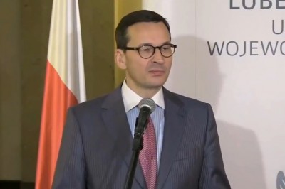 Chuck Norris nie ogarnia fraszki Morawieckiego. Co ja właśnie zobaczyłem?