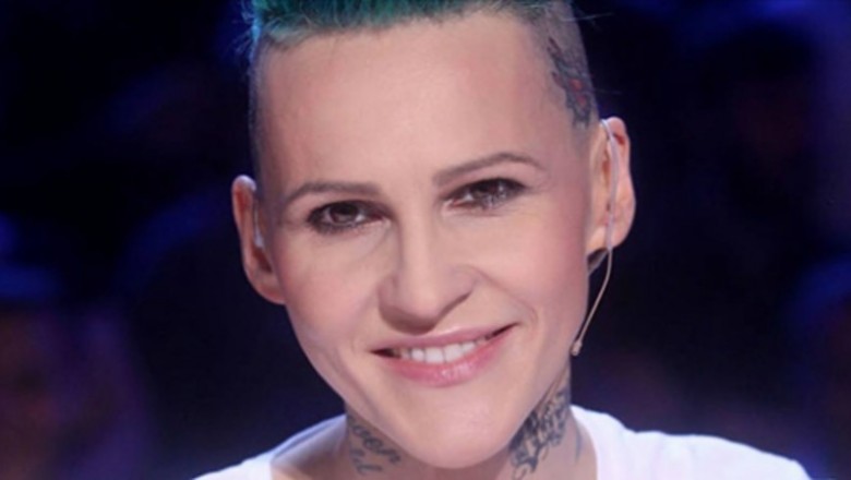 Agnieszka Chylińska w finale „Mam Talent” pojawiła się w zupełnie nowej fryzurze. Wyglądała elegancko