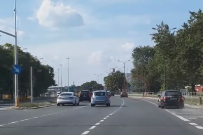 Przyłapał auto TVN`u jak latało 4 pasami i łamało przepisy, aby nagrać program