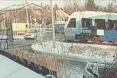 Nagranie z wypadku kolejowego w Rzeszowie. Wystarczyła chwila nieuwagi 