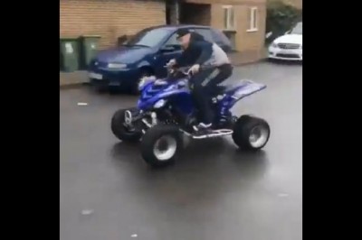 Osiedlowe popisy jazdy Seby na quadzie z żenującym finałem
