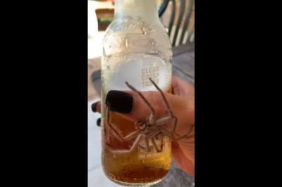 Dziewczyna pije sobie spokojnie, a tu taka niespodzianka